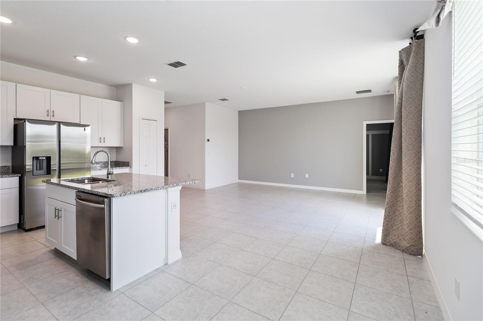 Image 7 of 30 For 210 Tarpon Bay Boulevard