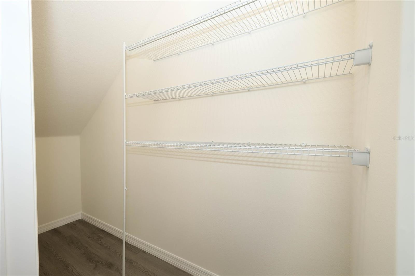 Image 10 of 42 For 2712 Gouda Drive