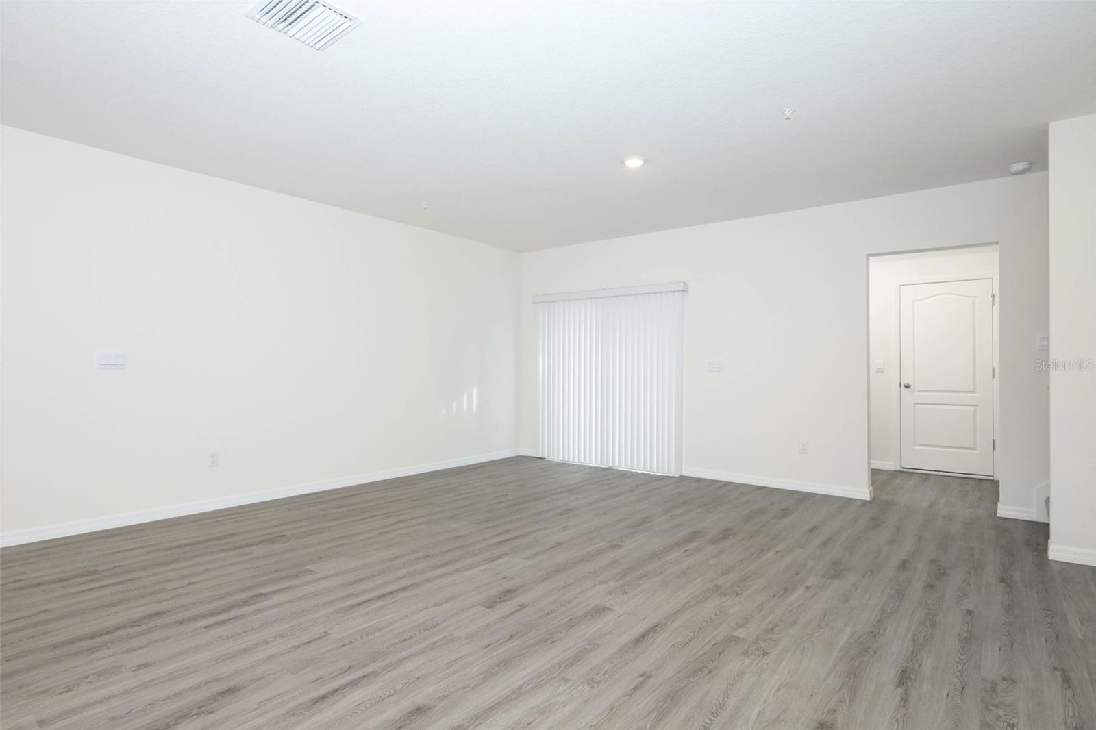 Image 12 of 42 For 2712 Gouda Drive