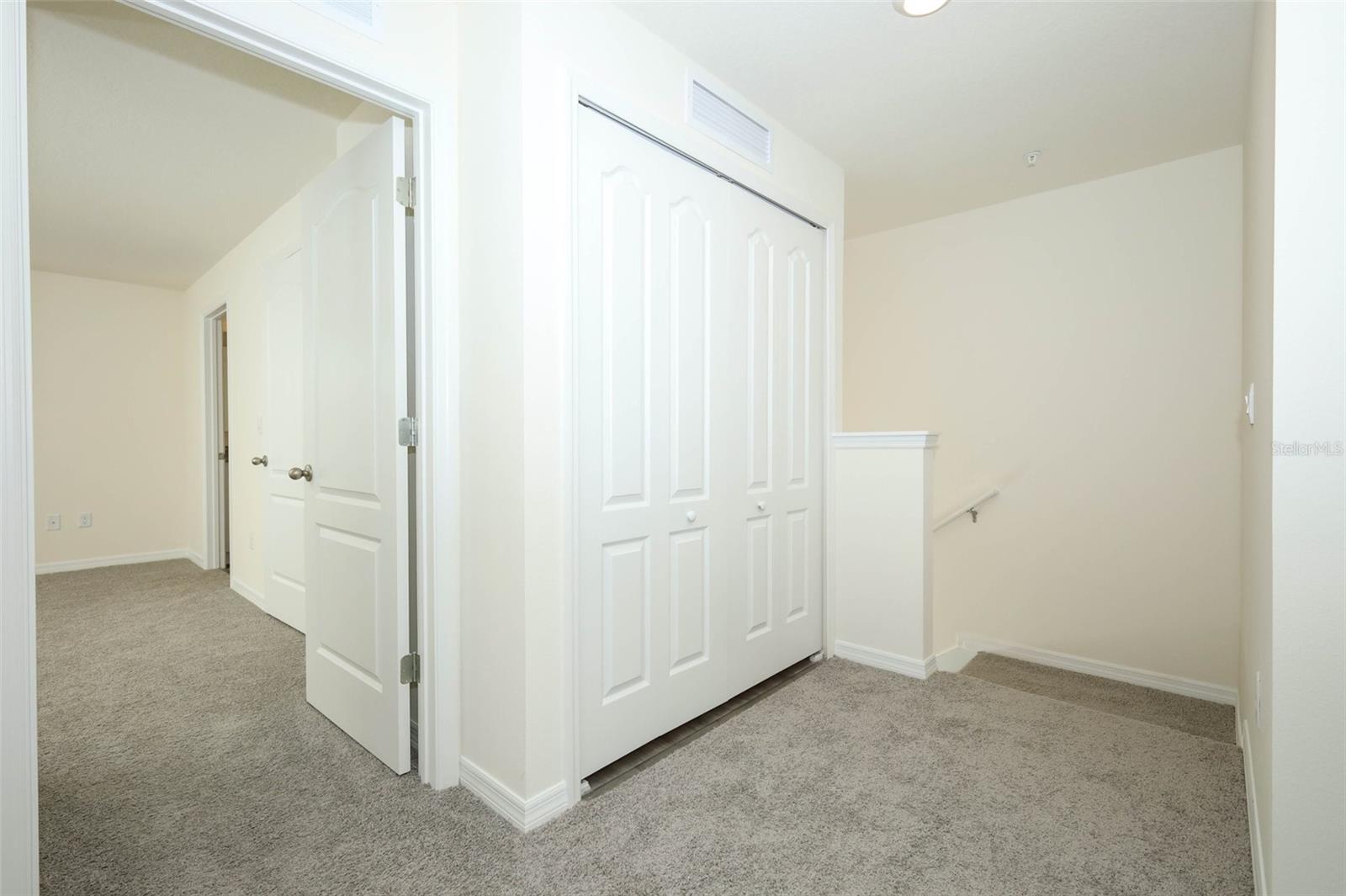 Image 16 of 42 For 2712 Gouda Drive