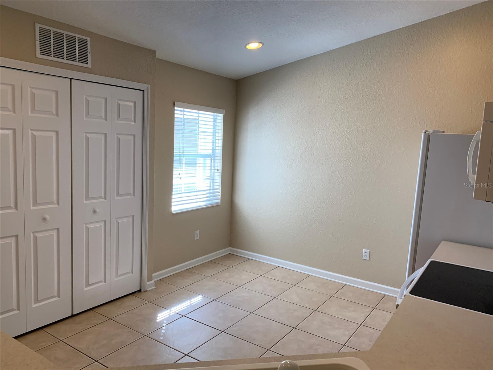 Image 11 of 20 For 5022 Maxon Terrace