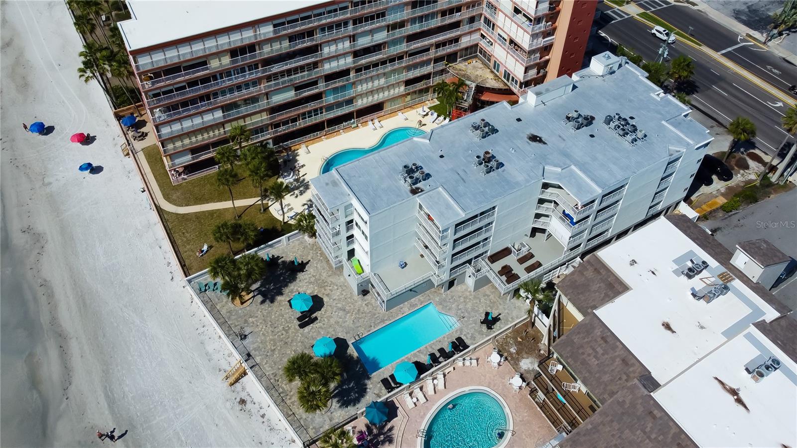 Image 12 of 89 For 16332 Gulf Boulevard 1c