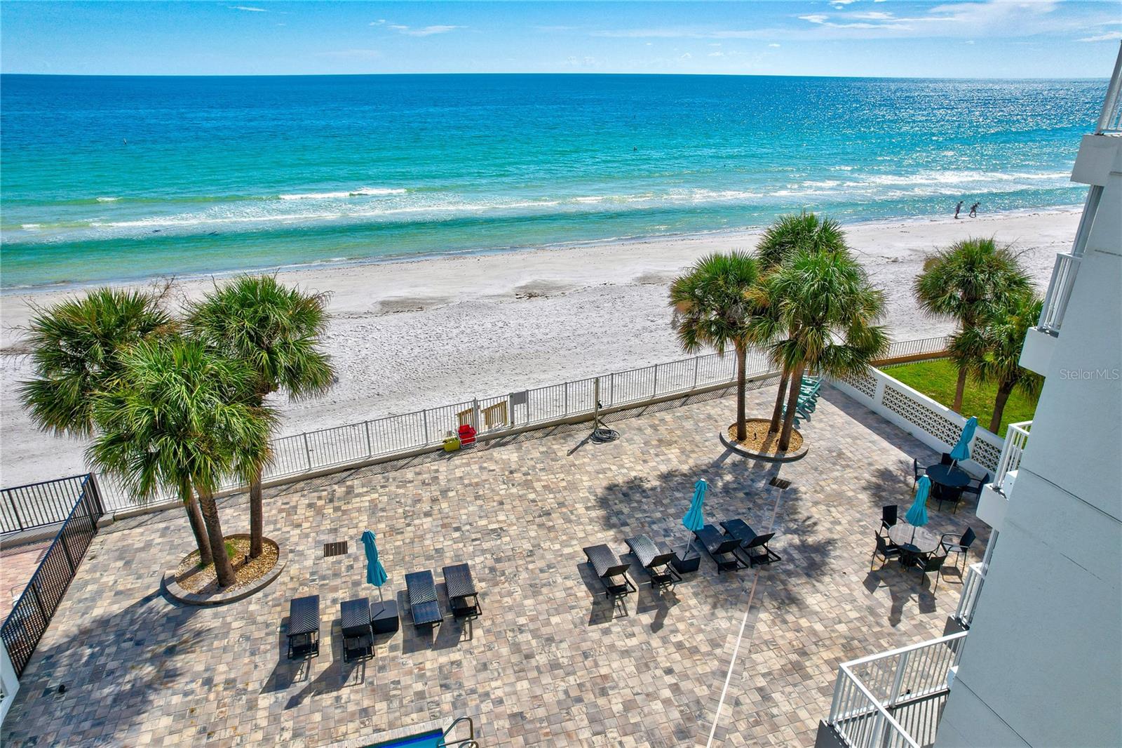 Image 3 of 89 For 16332 Gulf Boulevard 1c