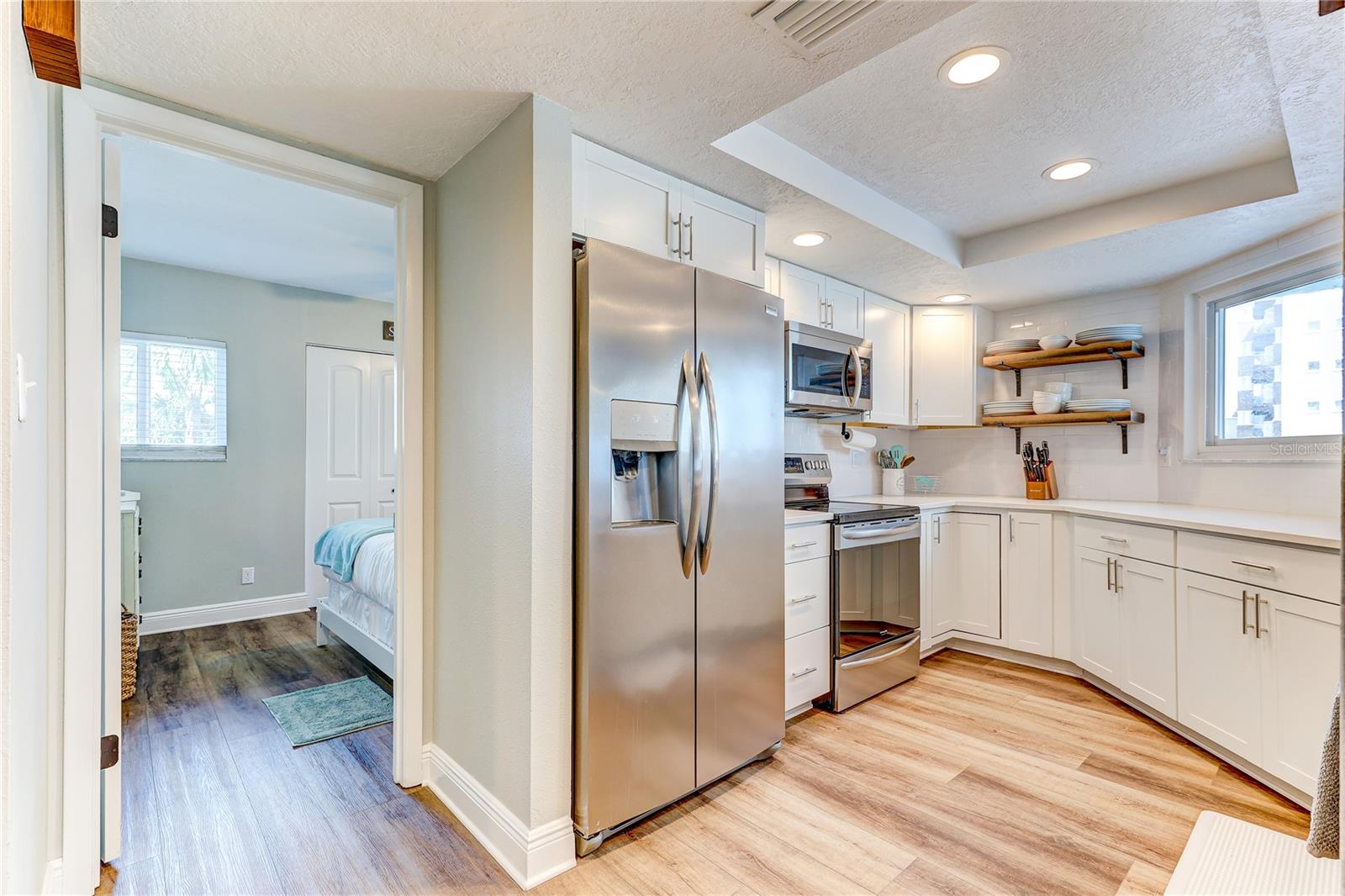Image 34 of 89 For 16332 Gulf Boulevard 1c