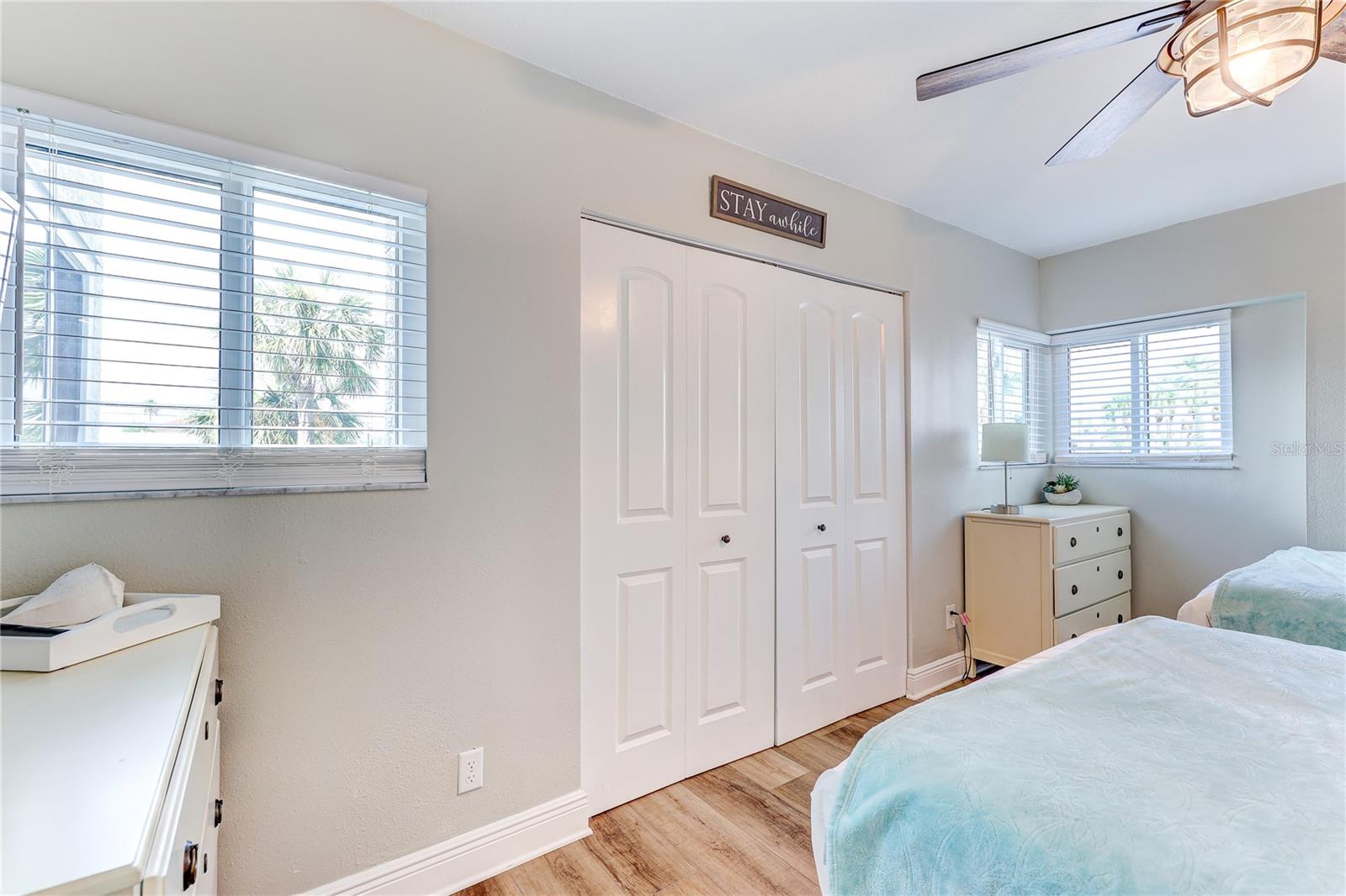 Image 36 of 89 For 16332 Gulf Boulevard 1c