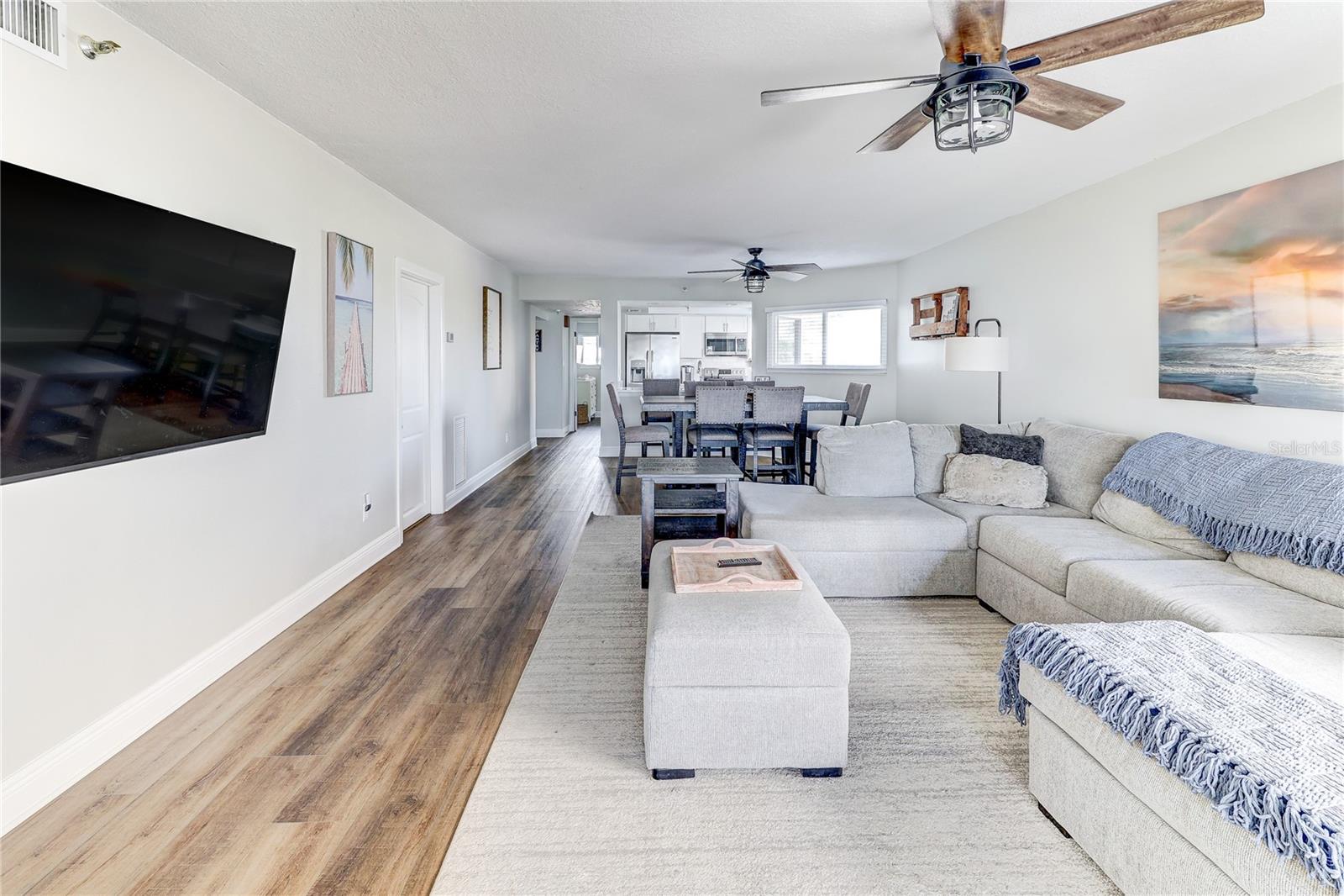 Image 54 of 89 For 16332 Gulf Boulevard 1c