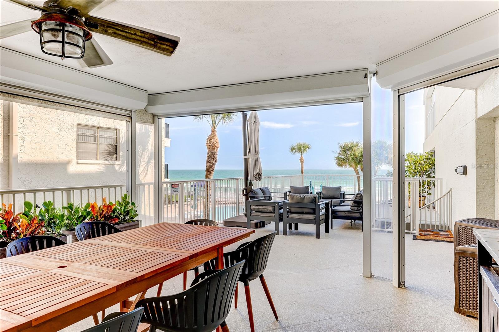 Image 63 of 89 For 16332 Gulf Boulevard 1c