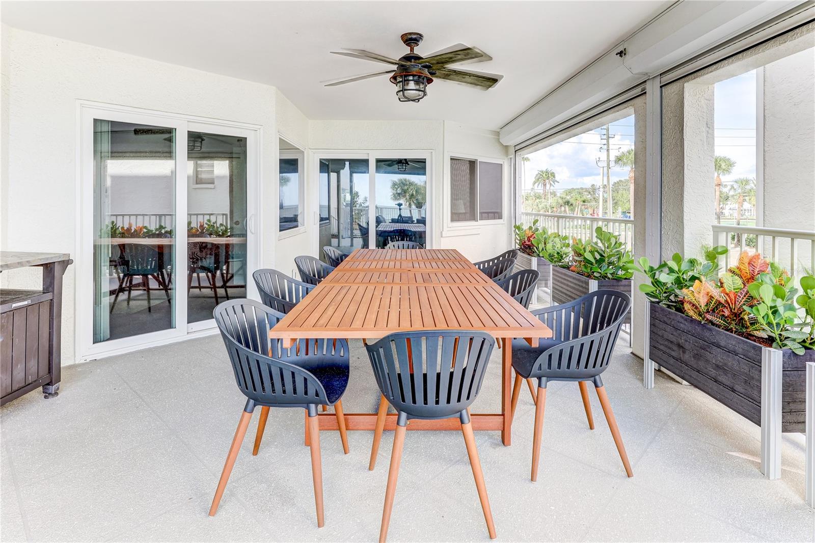 Image 67 of 89 For 16332 Gulf Boulevard 1c