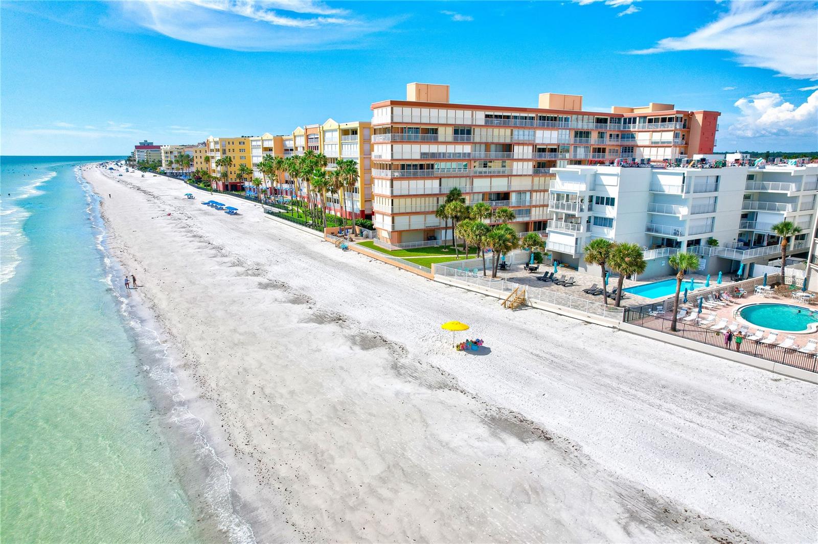 Image 82 of 89 For 16332 Gulf Boulevard 1c