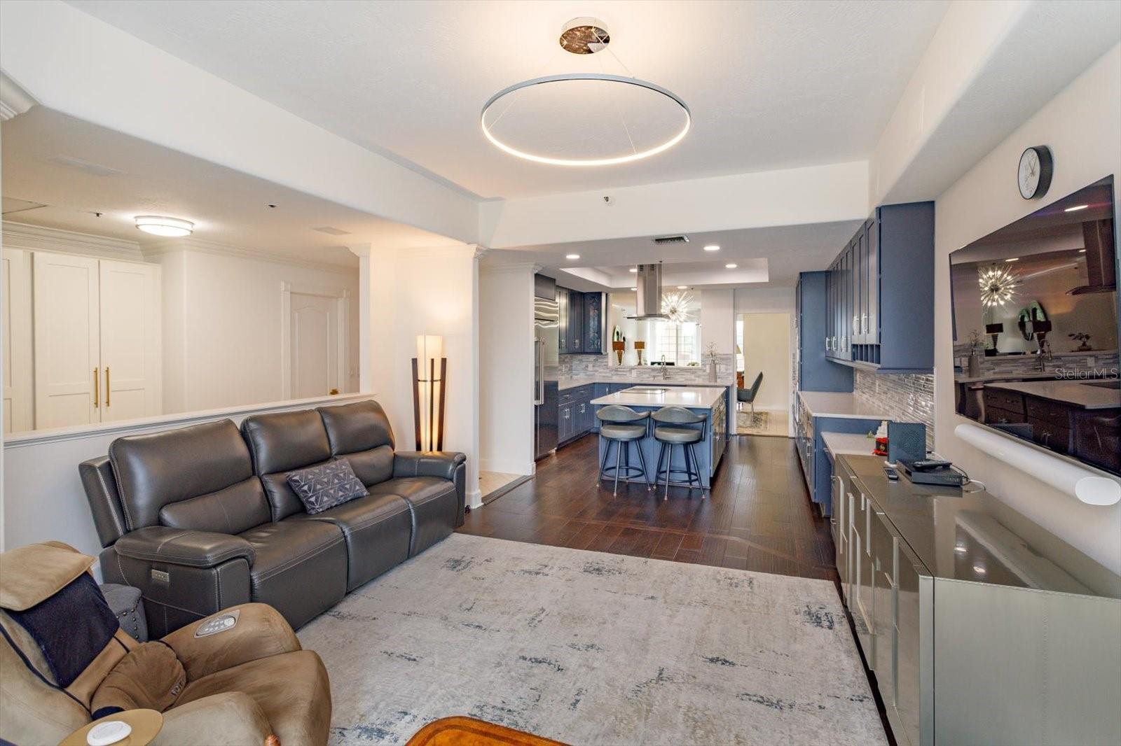 Image 10 of 51 For 1110 Ivanhoe Boulevard 9