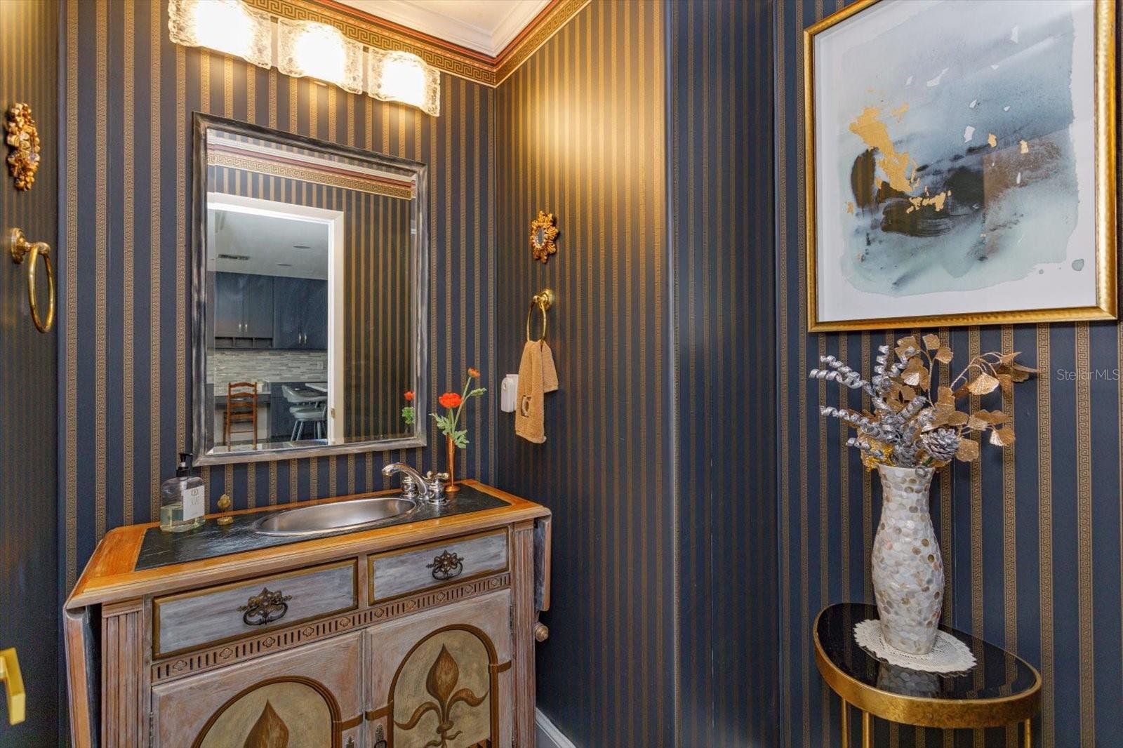 Image 32 of 51 For 1110 Ivanhoe Boulevard 9