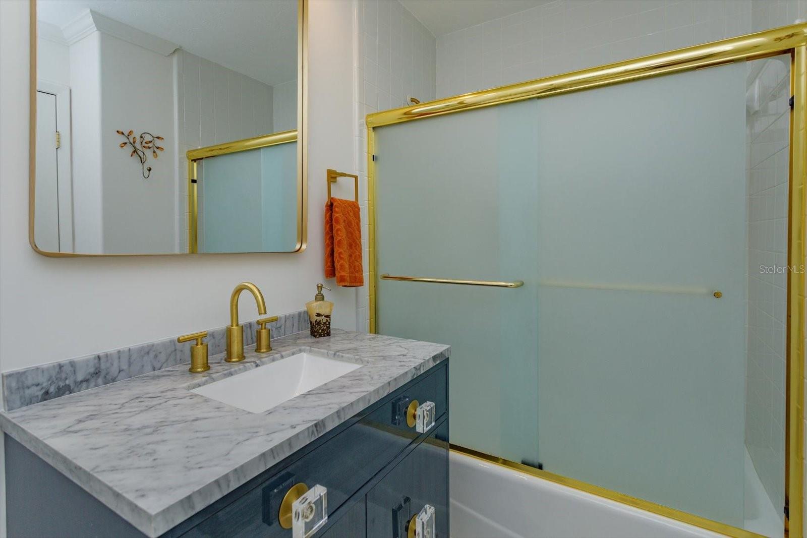 Image 35 of 51 For 1110 Ivanhoe Boulevard 9