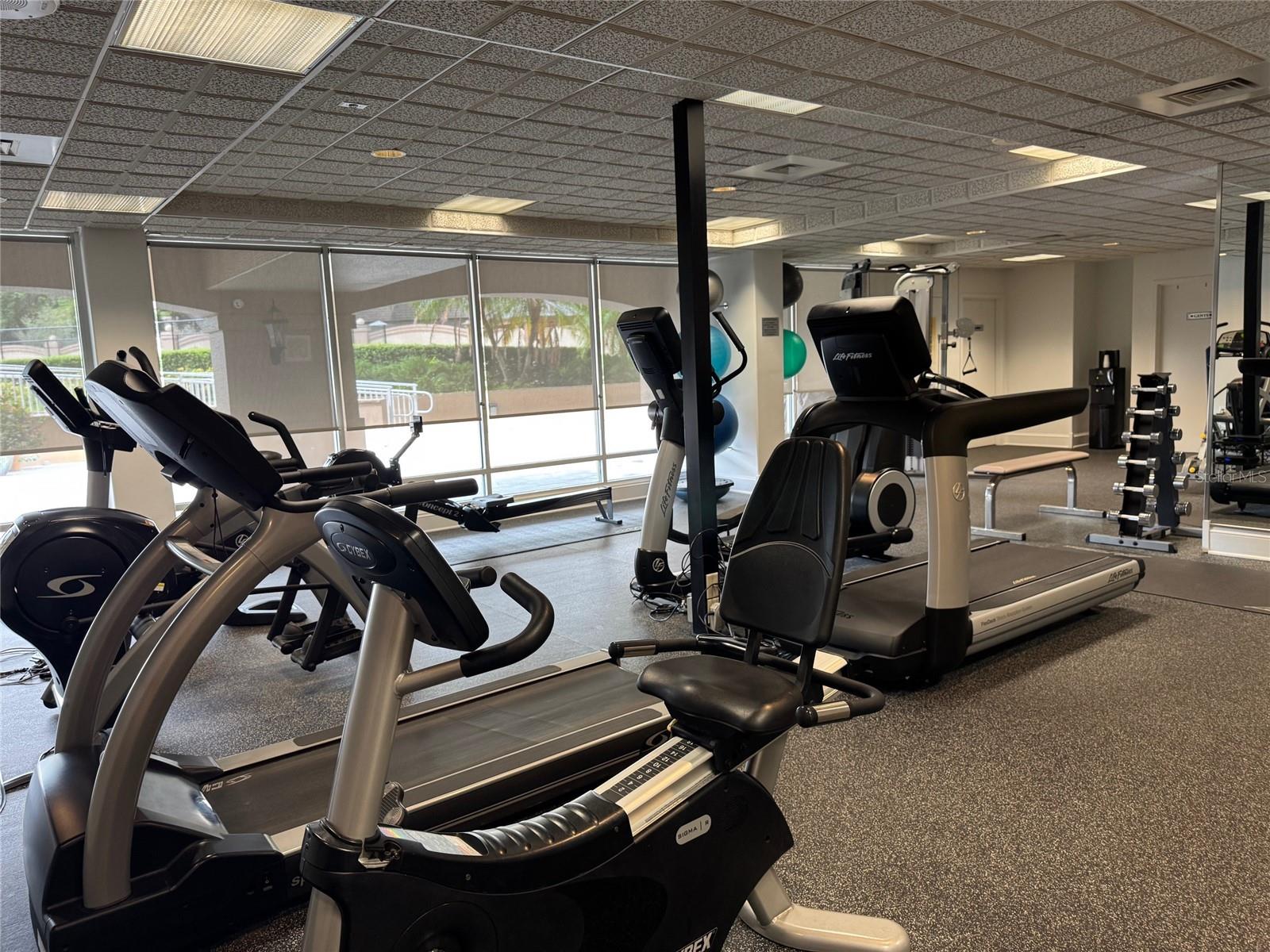 Image 37 of 51 For 1110 Ivanhoe Boulevard 9