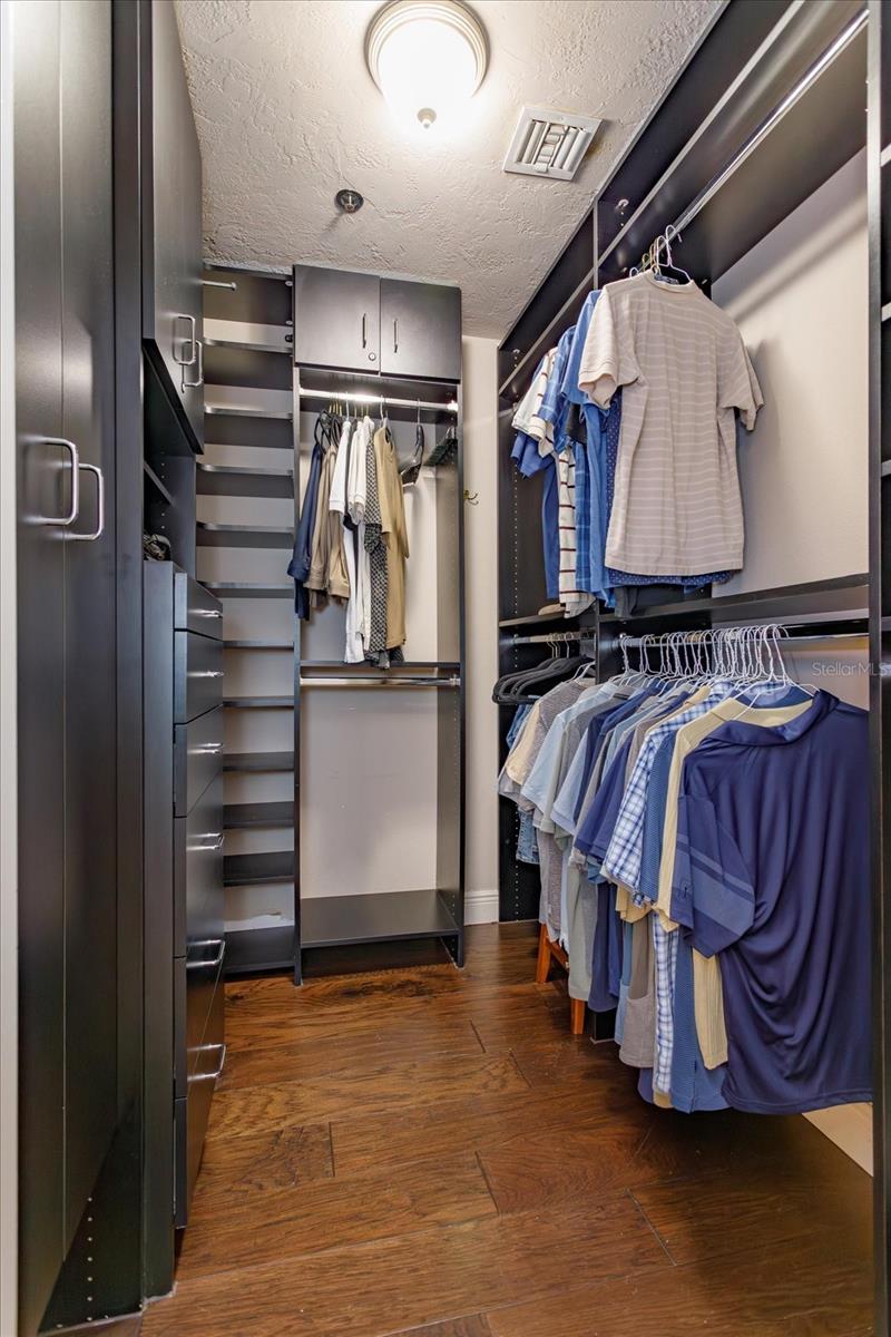 Image 44 of 51 For 1110 Ivanhoe Boulevard 9