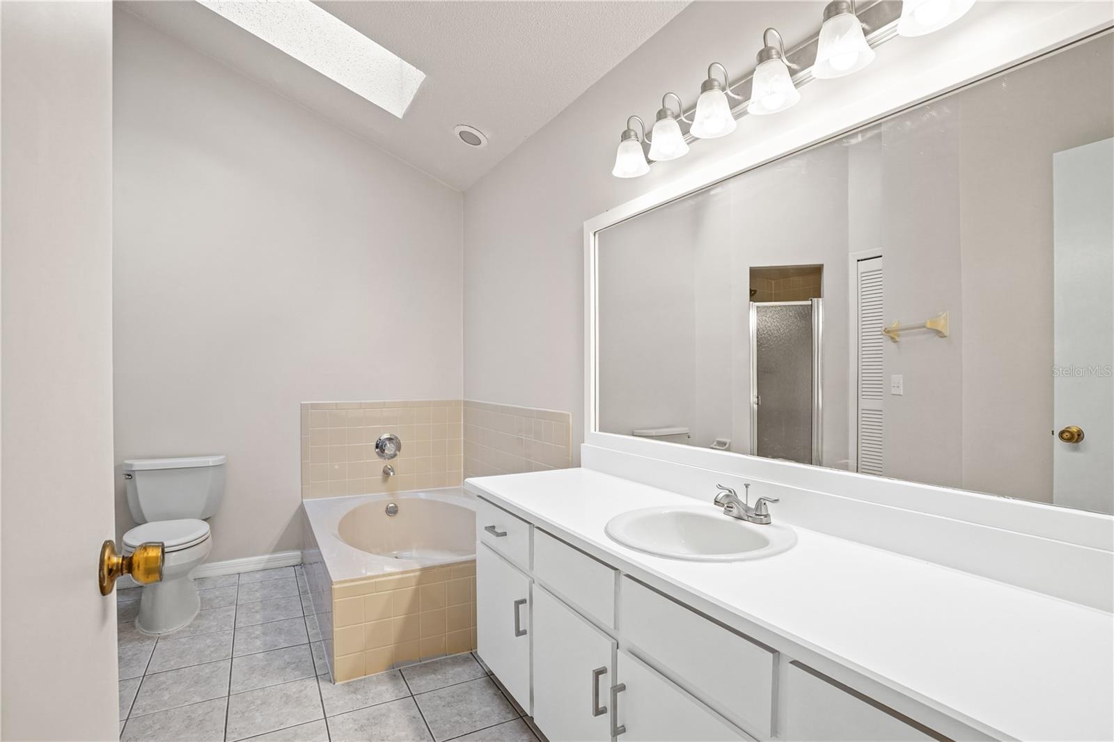 Image 17 of 34 For 3819 Long Grove Lane