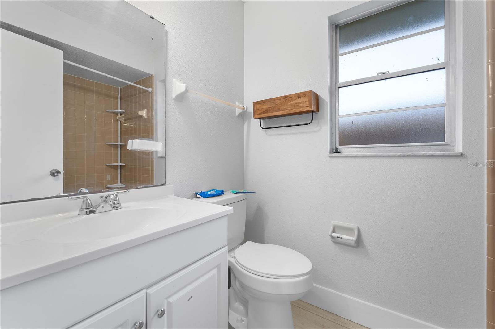 Image 10 of 15 For 6261 Silver Glen Court