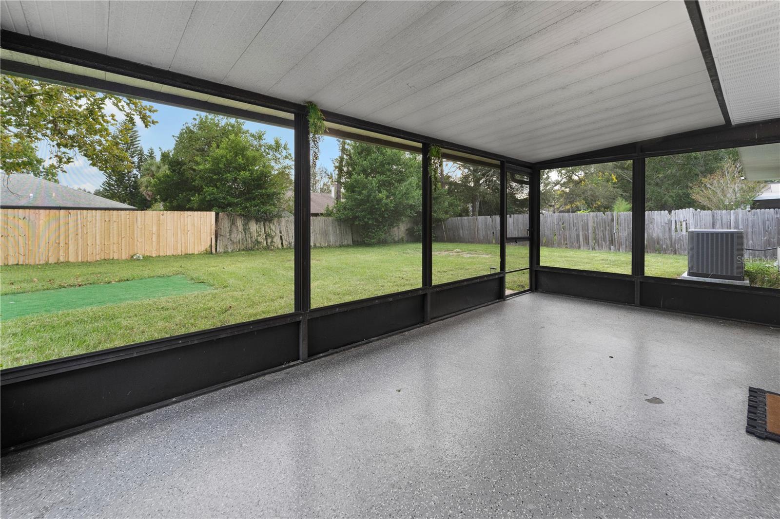 Image 14 of 15 For 6261 Silver Glen Court