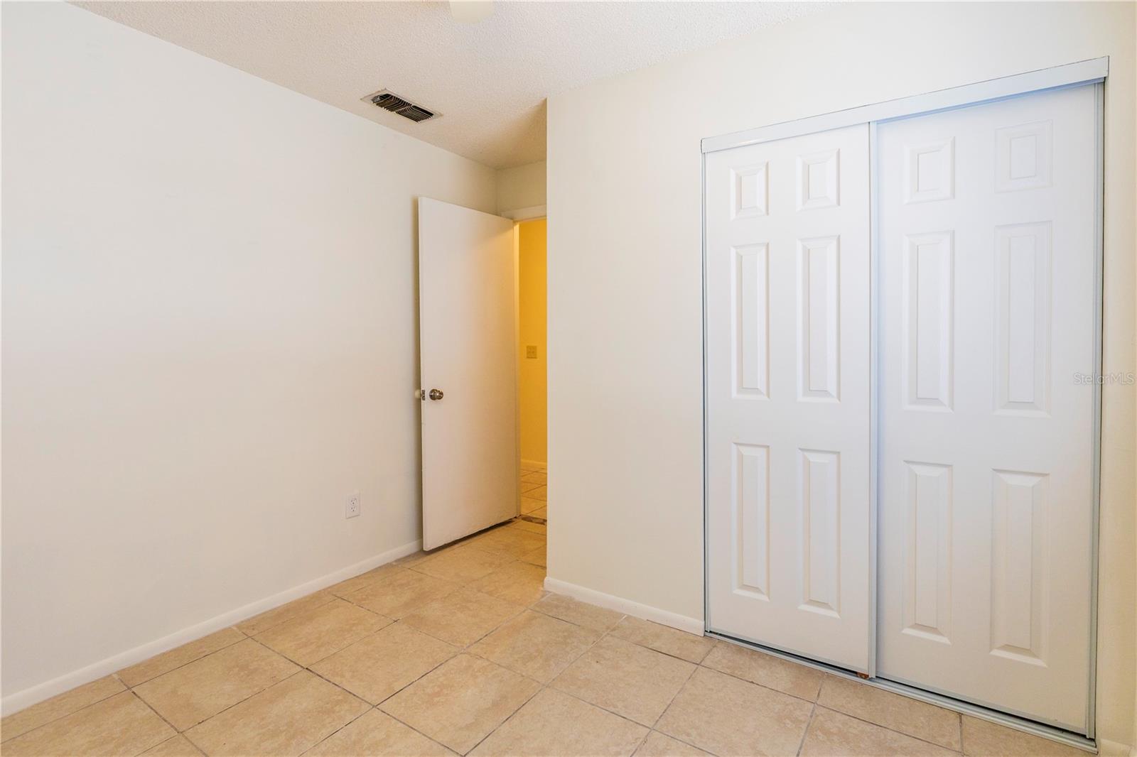 Image 5 of 14 For 2550 Clairmont Avenue