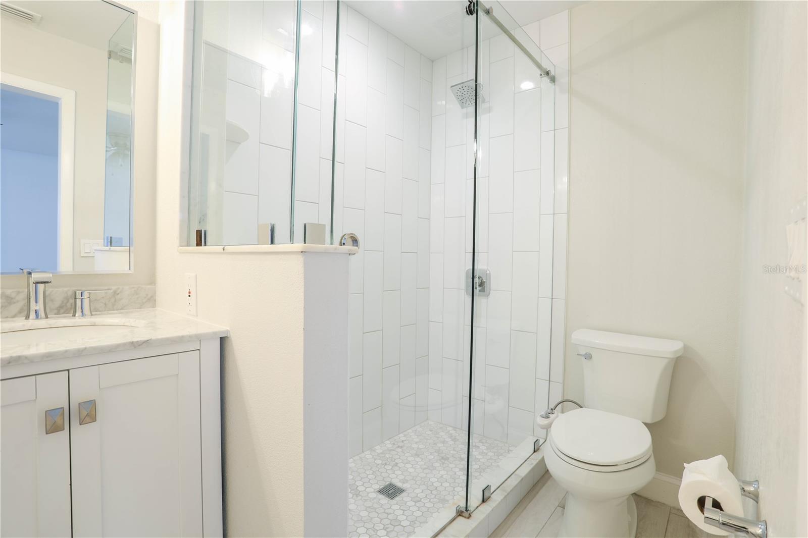 Image 12 of 23 For 1416 Washington Street 1