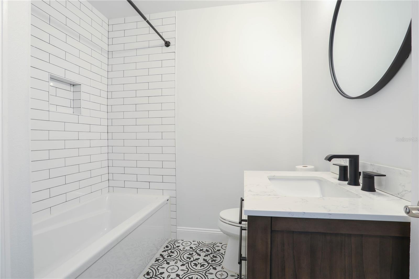 Image 13 of 23 For 1416 Washington Street 1