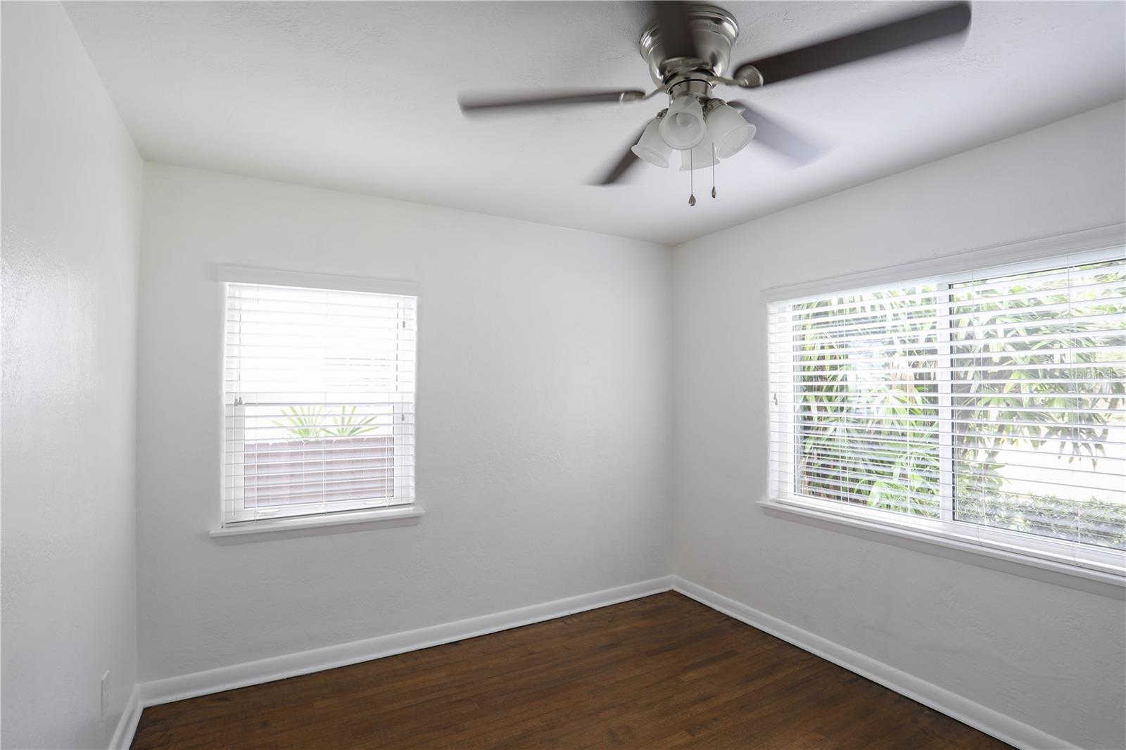 Image 17 of 23 For 1416 Washington Street 1