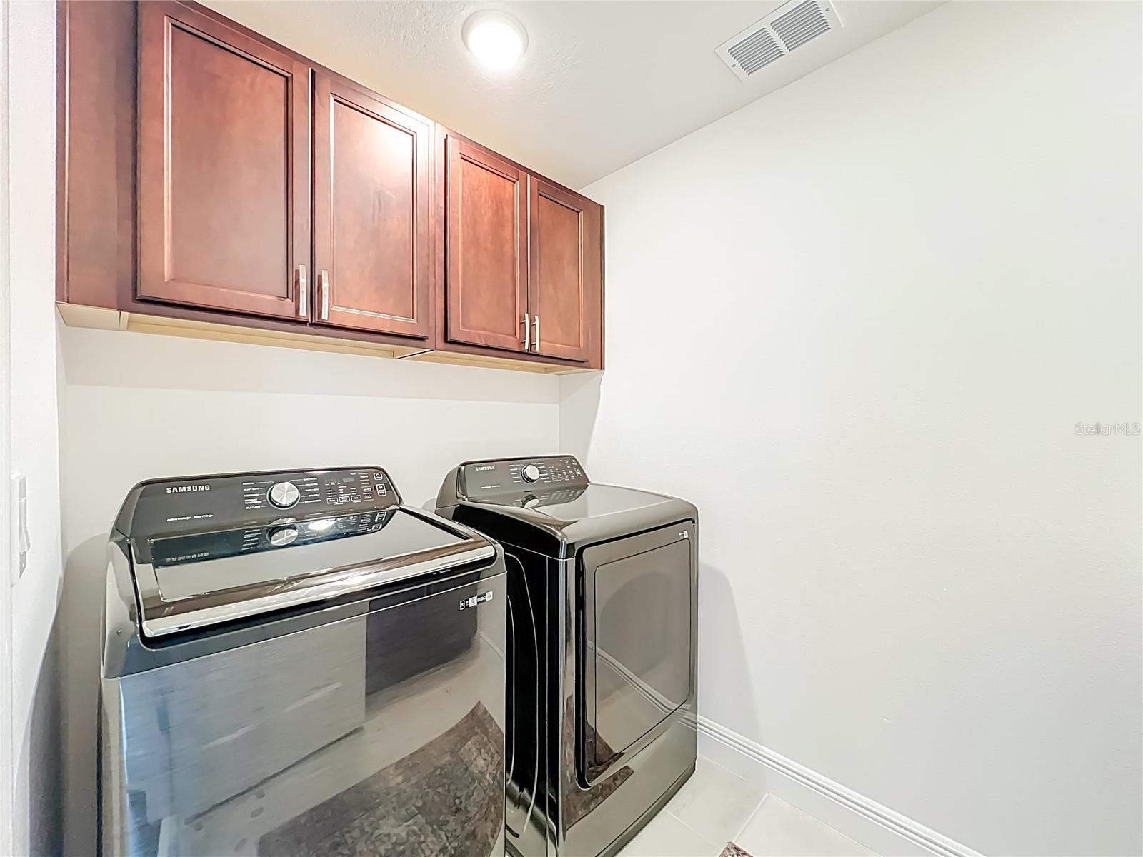 Image 36 of 53 For 6089 Sierra Crown Street