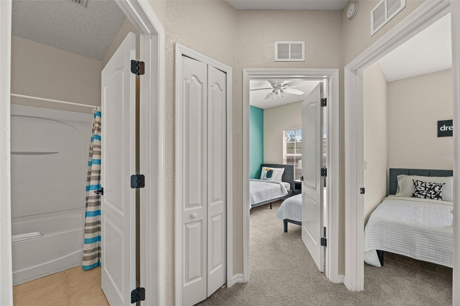 Image 38 of 48 For 2344 Caravelle Circle