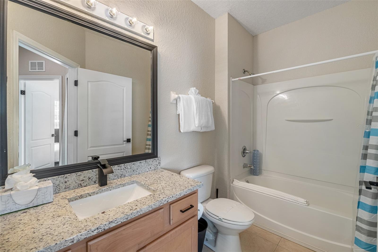 Image 40 of 48 For 2344 Caravelle Circle