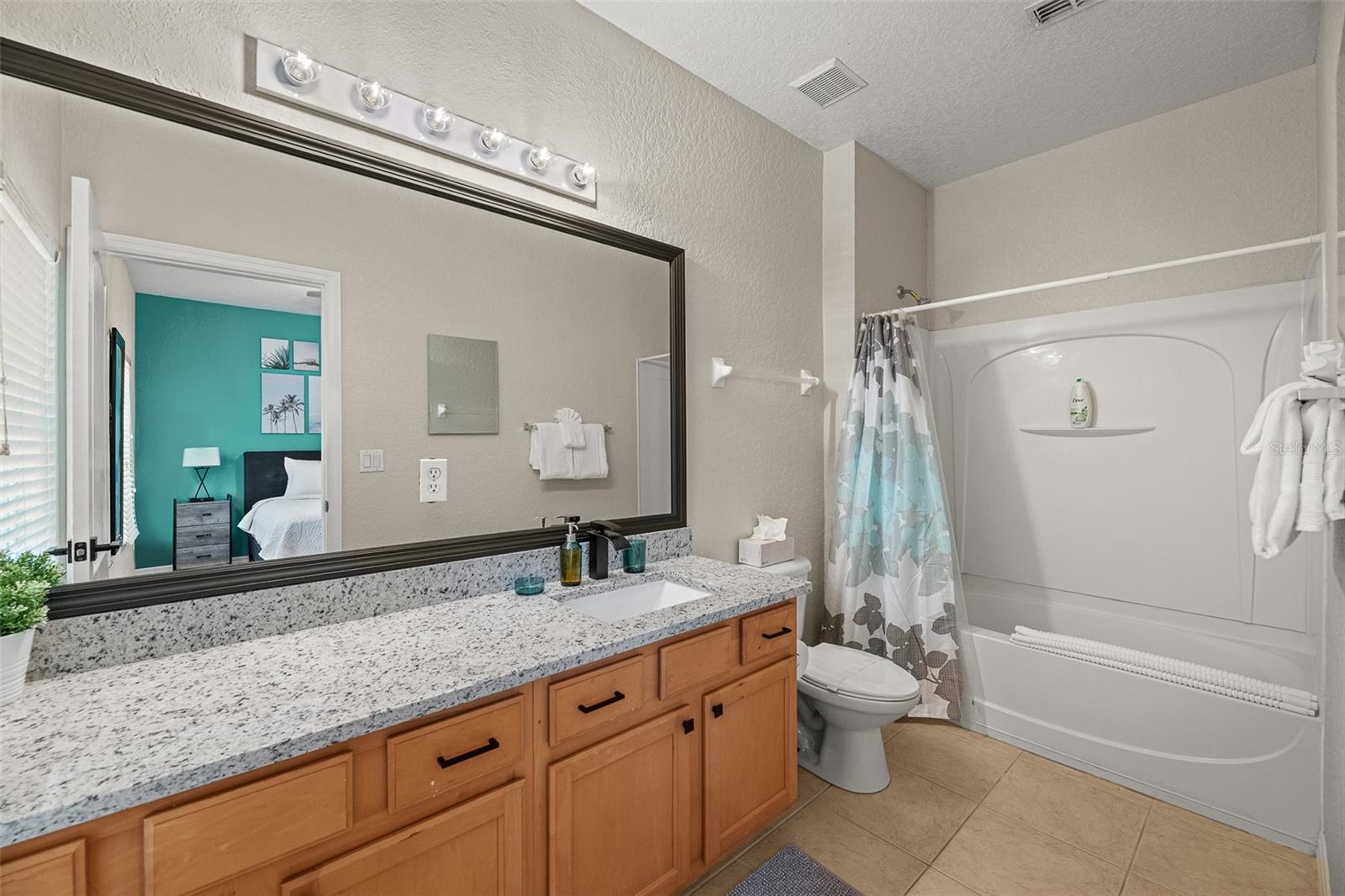 Image 47 of 48 For 2344 Caravelle Circle