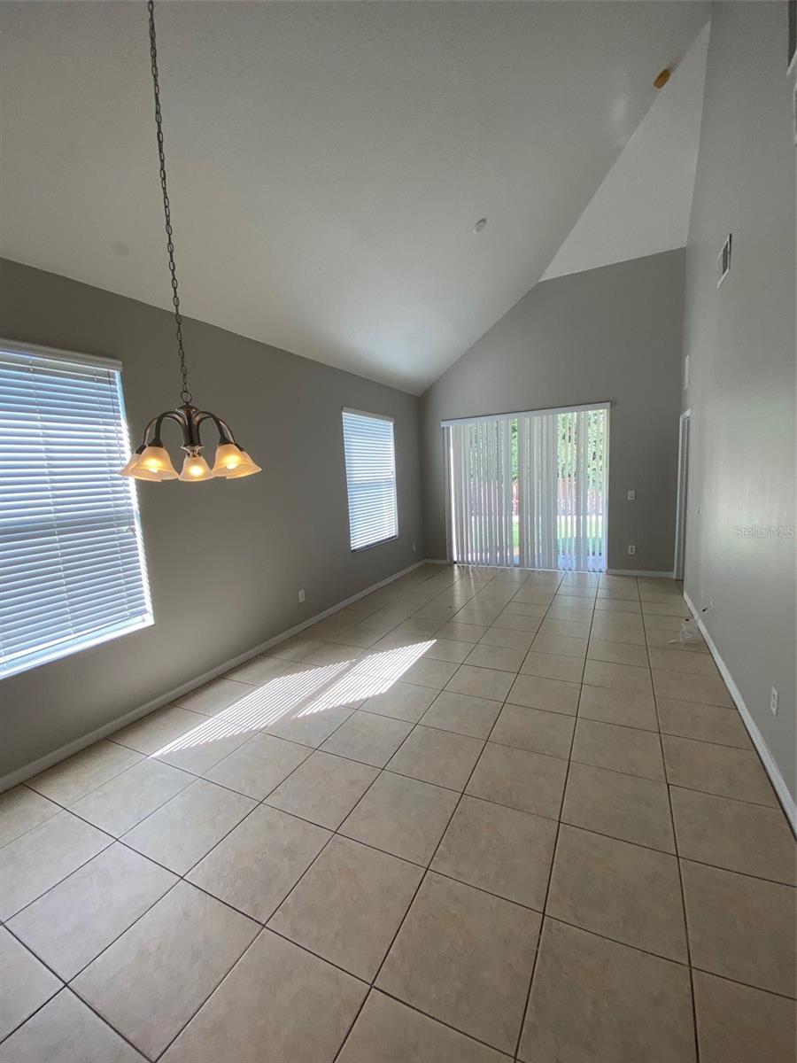 Image 4 of 11 For 2410 Temple Grove Lane
