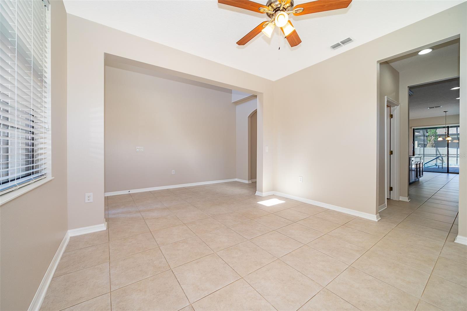 Image 9 of 45 For 1150 Umbria Lane