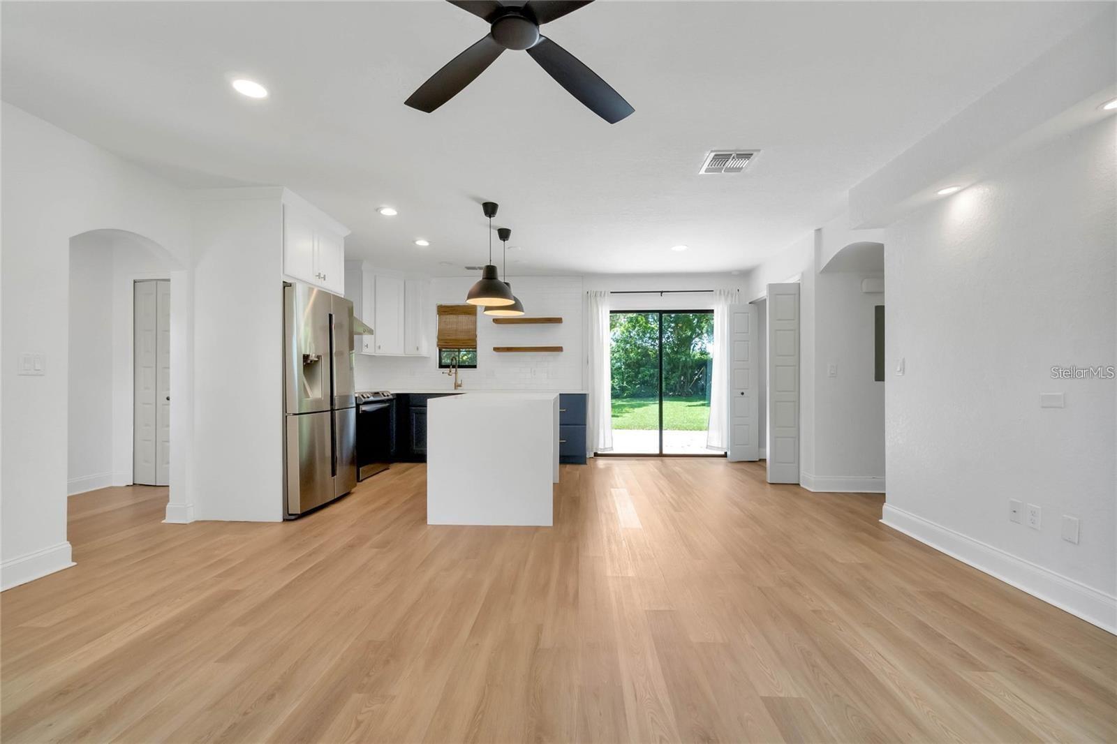 Image 21 of 33 For 3622 Devonswood Drive