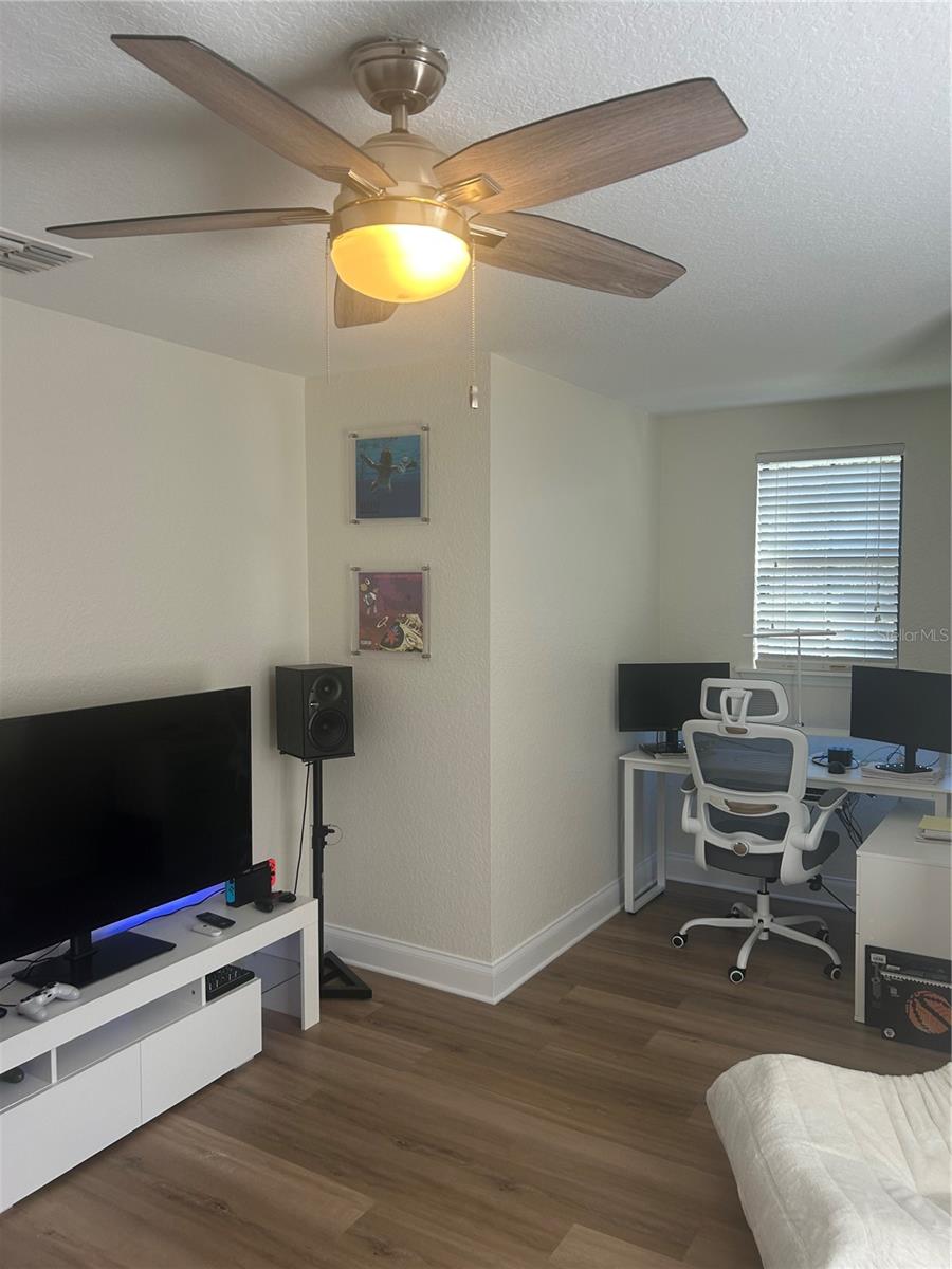 Image 36 of 41 For 3622 Devonswood Drive