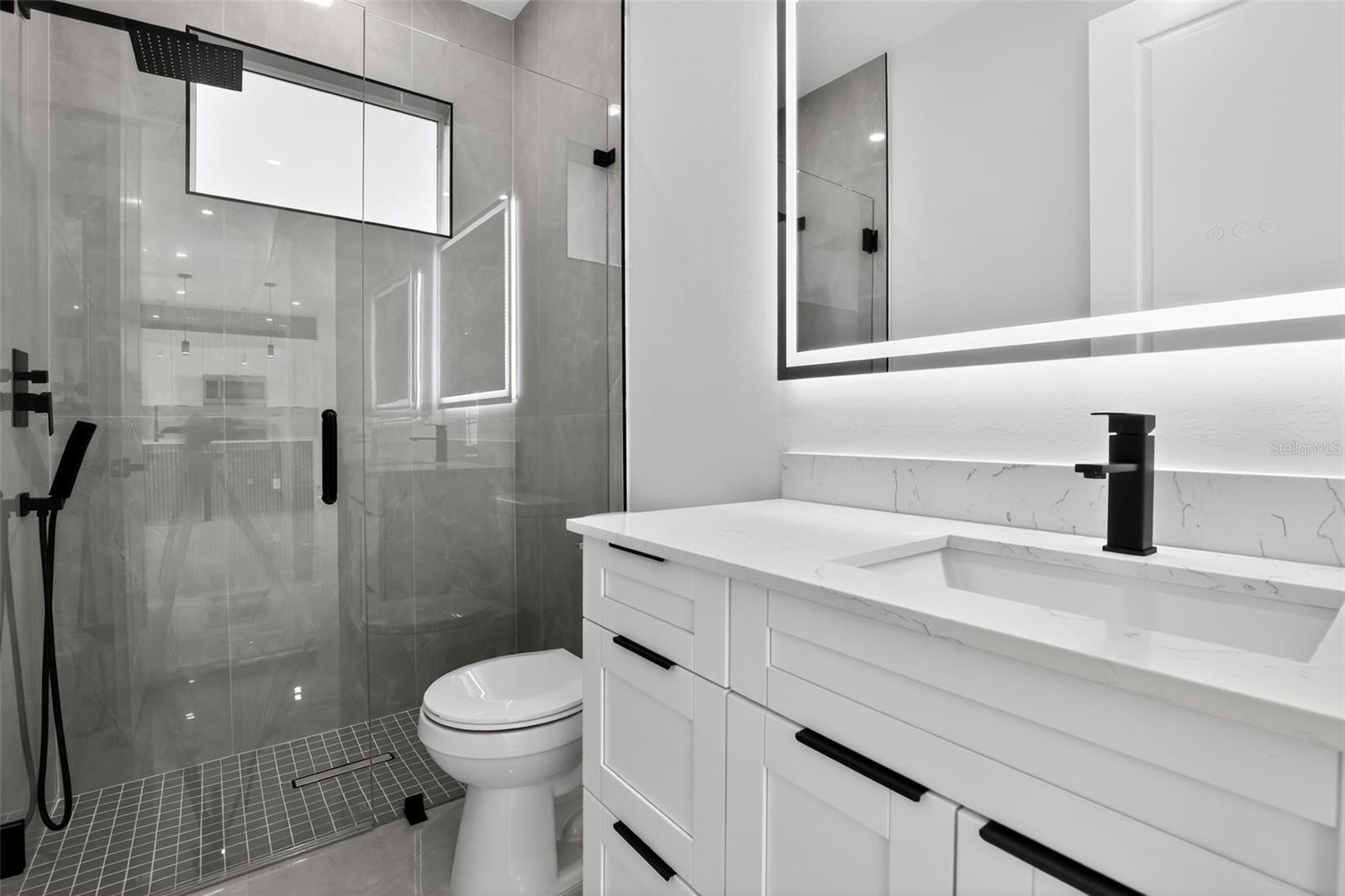 Image 7 of 16 For 523 26th Place