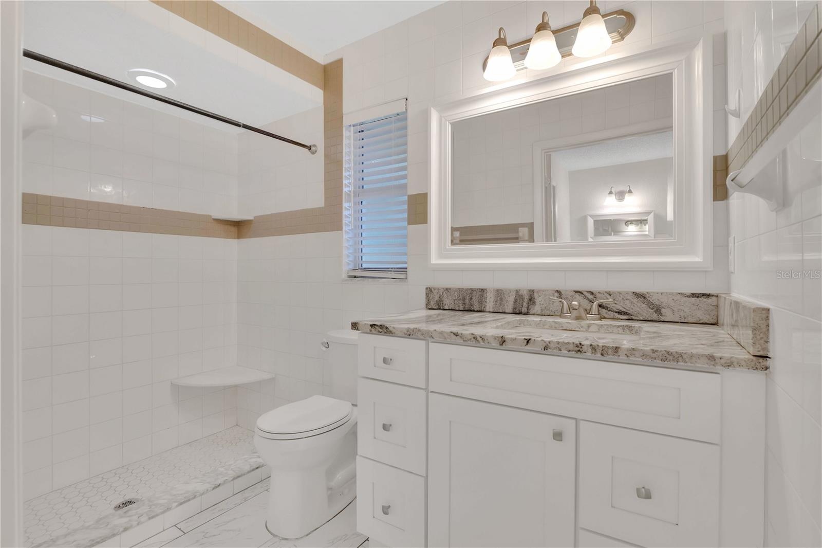 Image 11 of 37 For 5056 Caspian Court