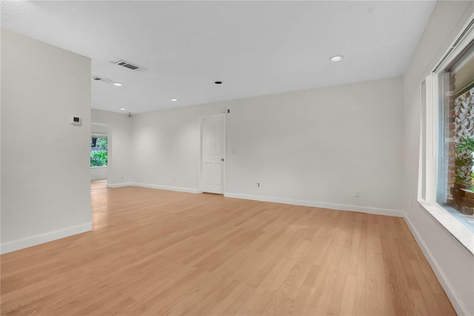Image 3 of 37 For 5056 Caspian Court