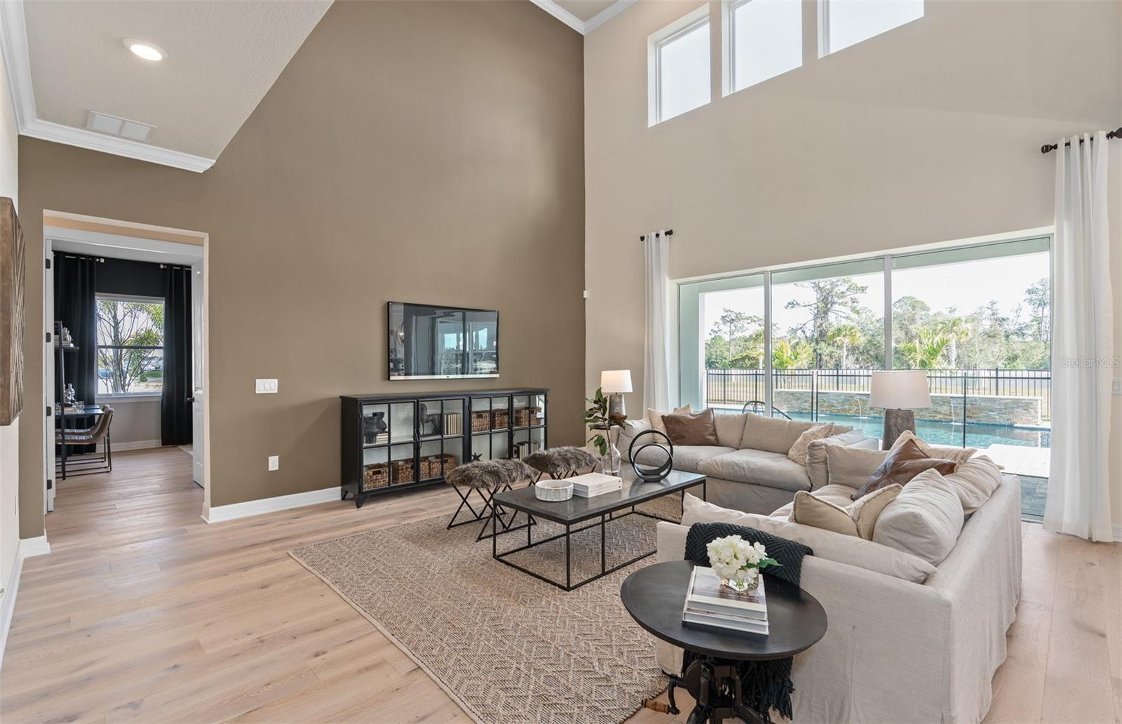Image 11 of 46 For 4607 Flagstaff Court