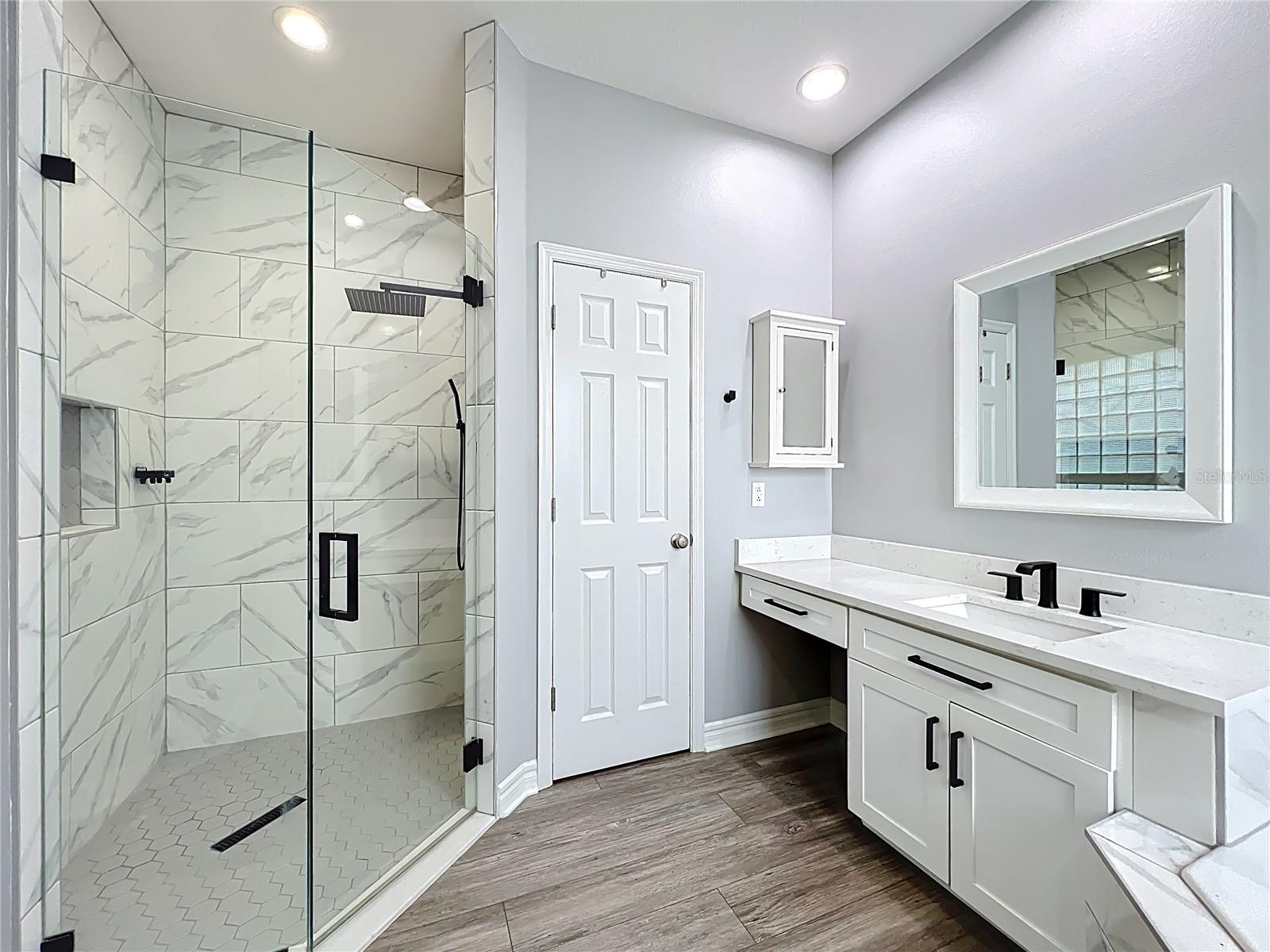 Image 3 of 98 For 1245 Pallister Lane