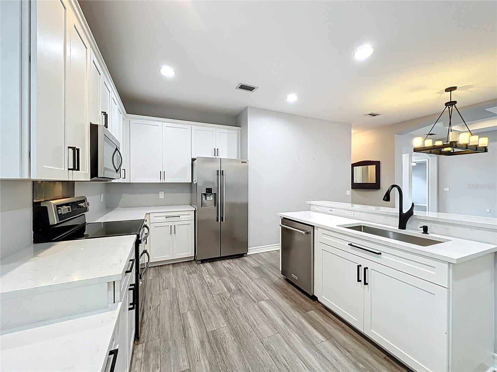 Image 33 of 98 For 1245 Pallister Lane