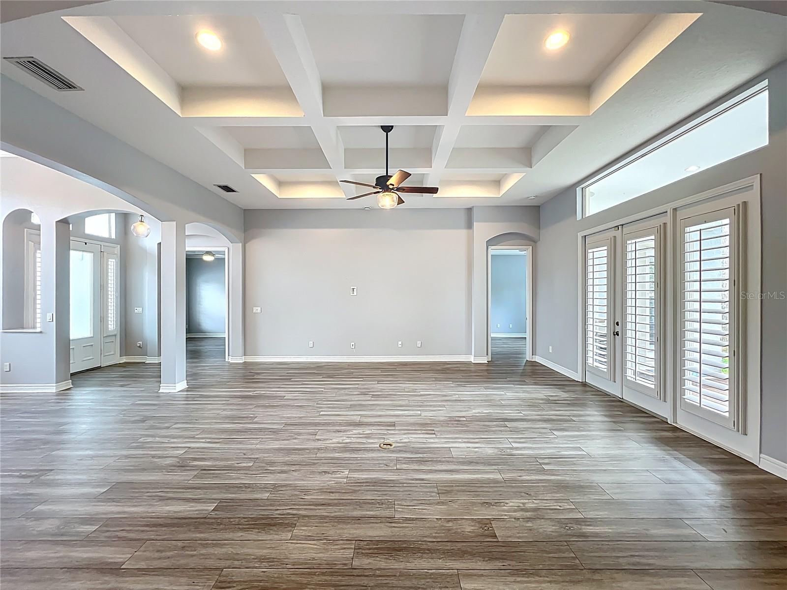 Image 4 of 98 For 1245 Pallister Lane