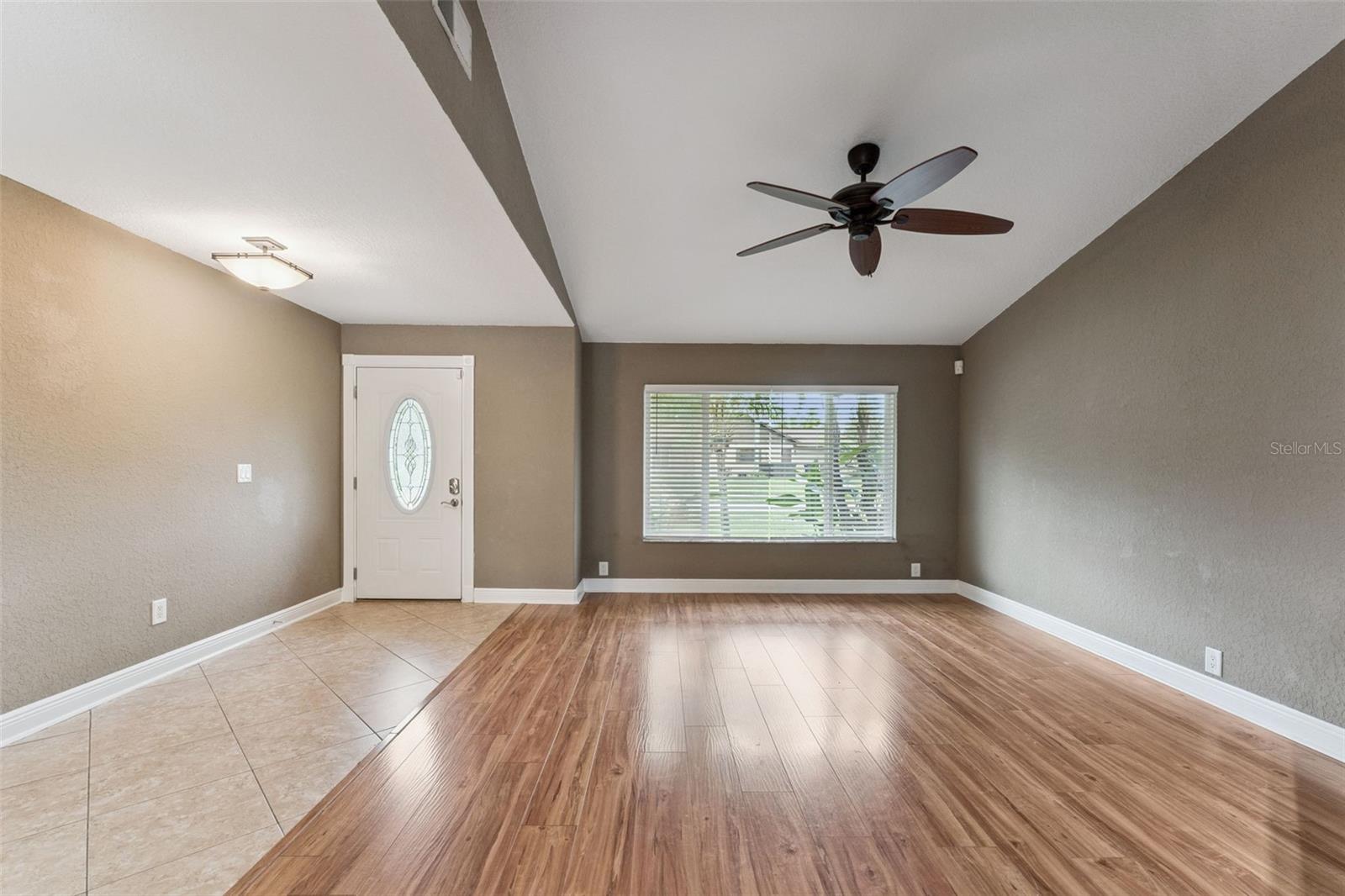 Image 15 of 35 For 8445 Indian Wells Court