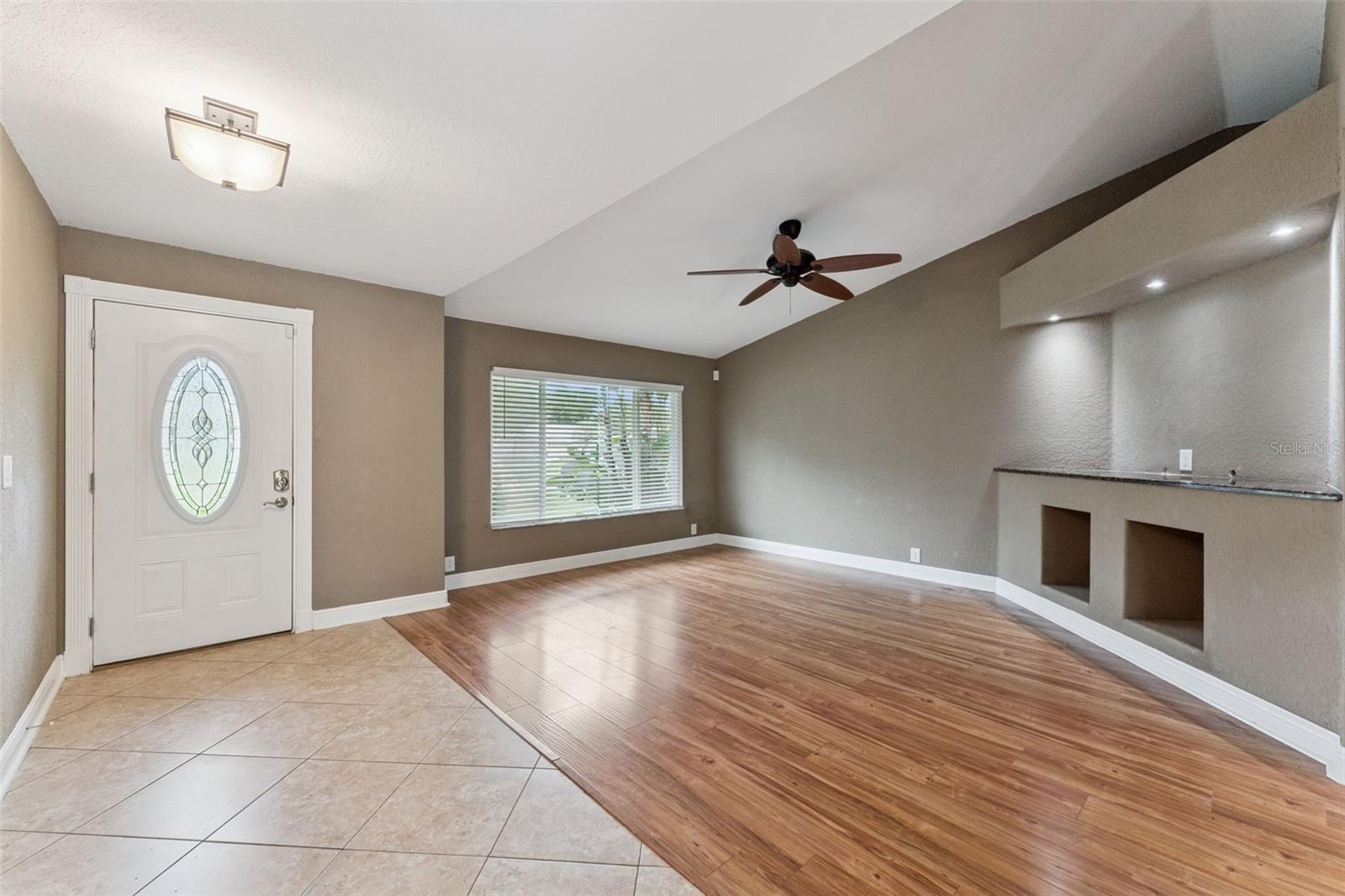 Image 17 of 35 For 8445 Indian Wells Court