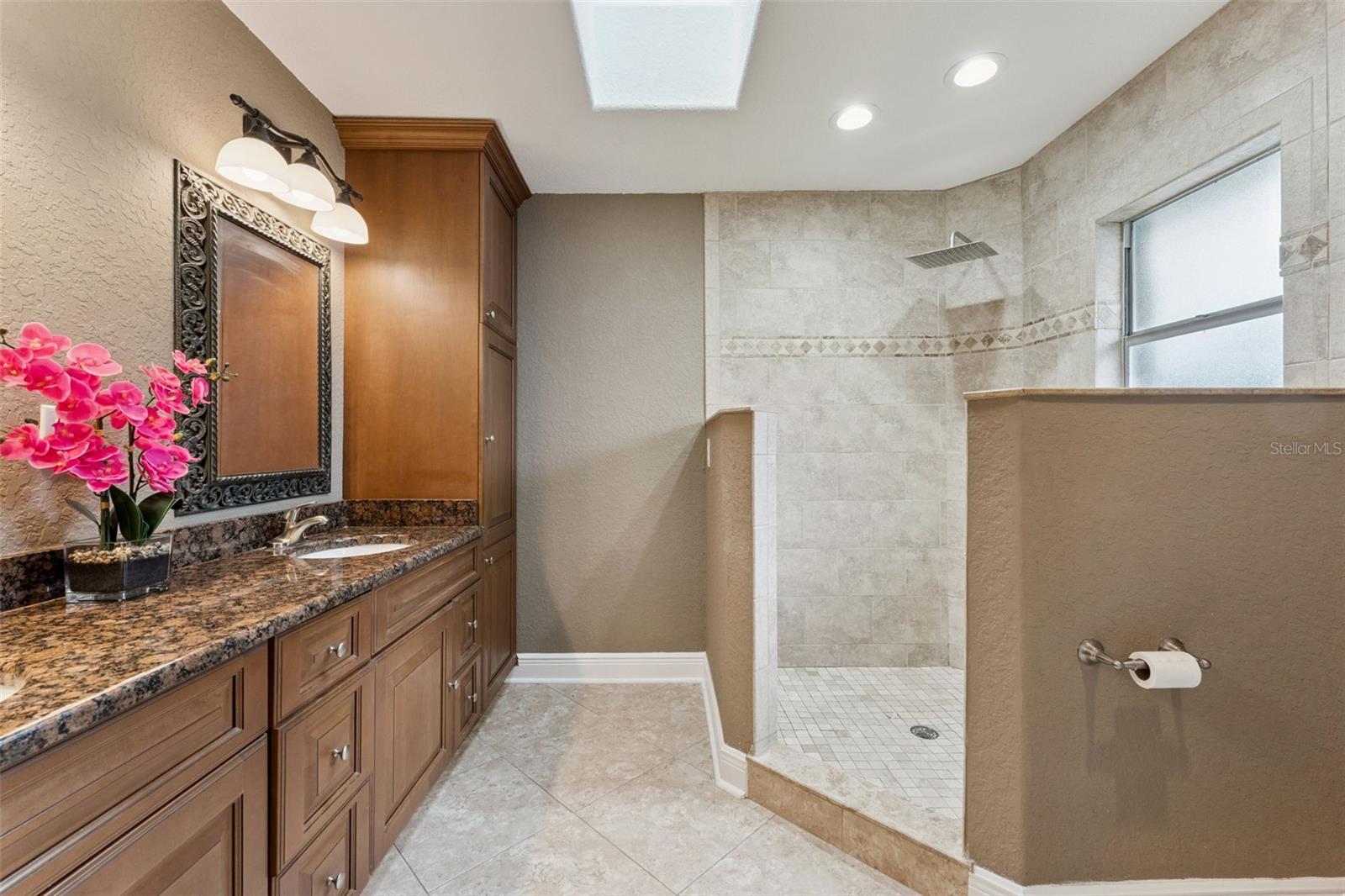 Image 23 of 35 For 8445 Indian Wells Court