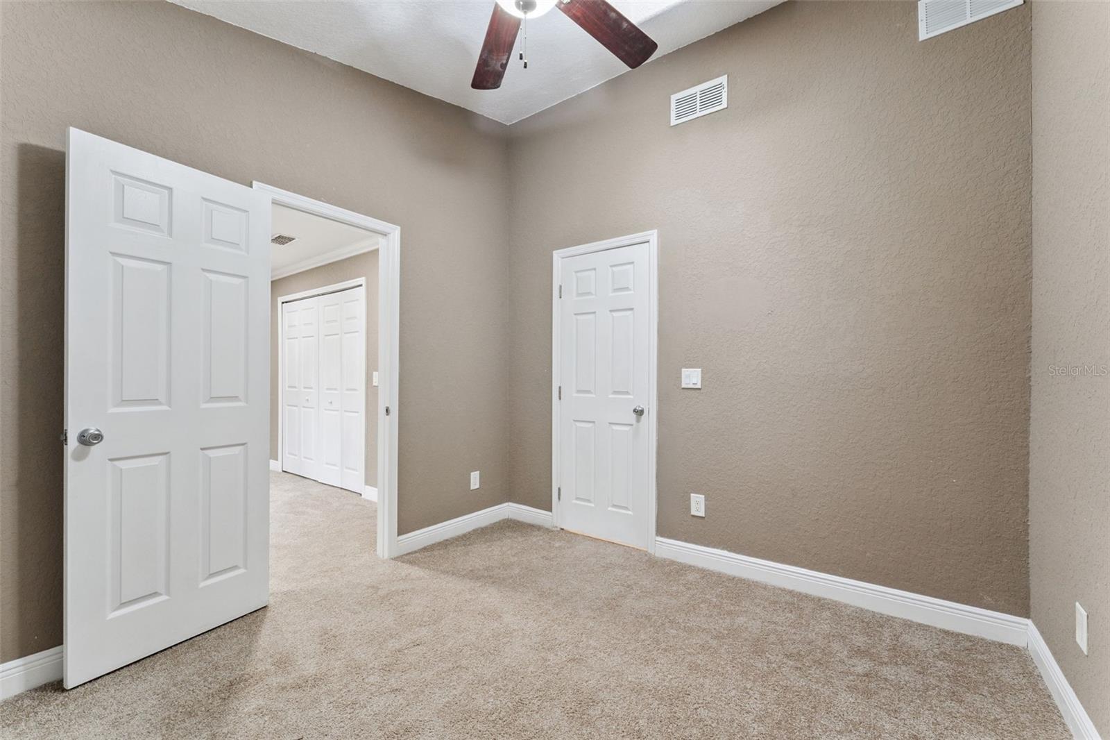 Image 28 of 35 For 8445 Indian Wells Court