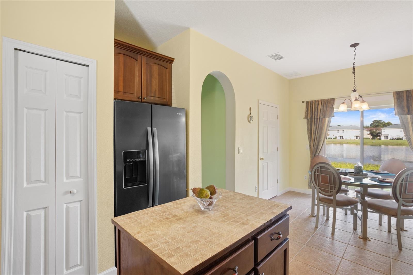 Image 7 of 34 For 16543 Cedar Crest Drive