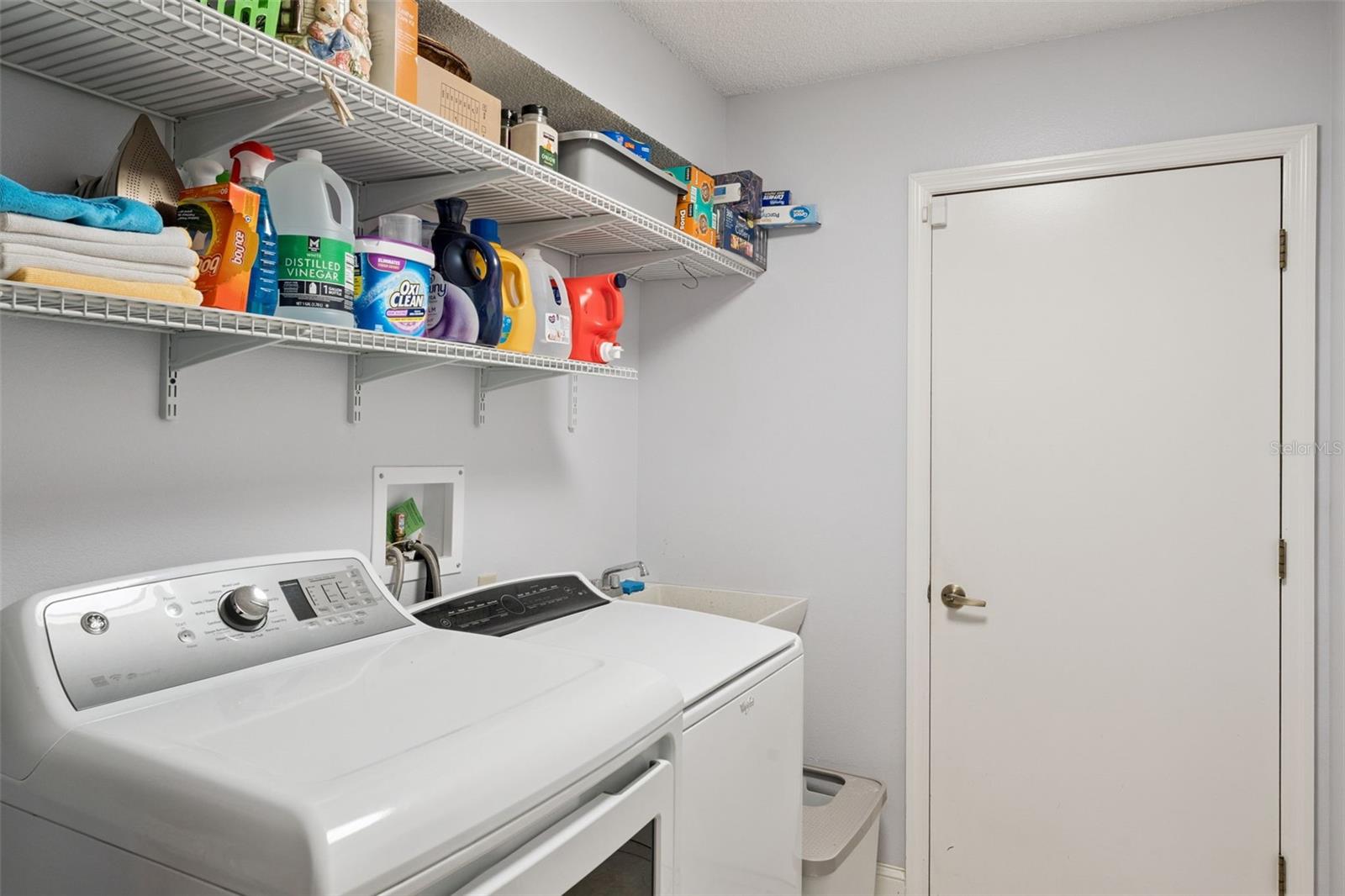 Image 24 of 35 For 1624 Thornhill Circle