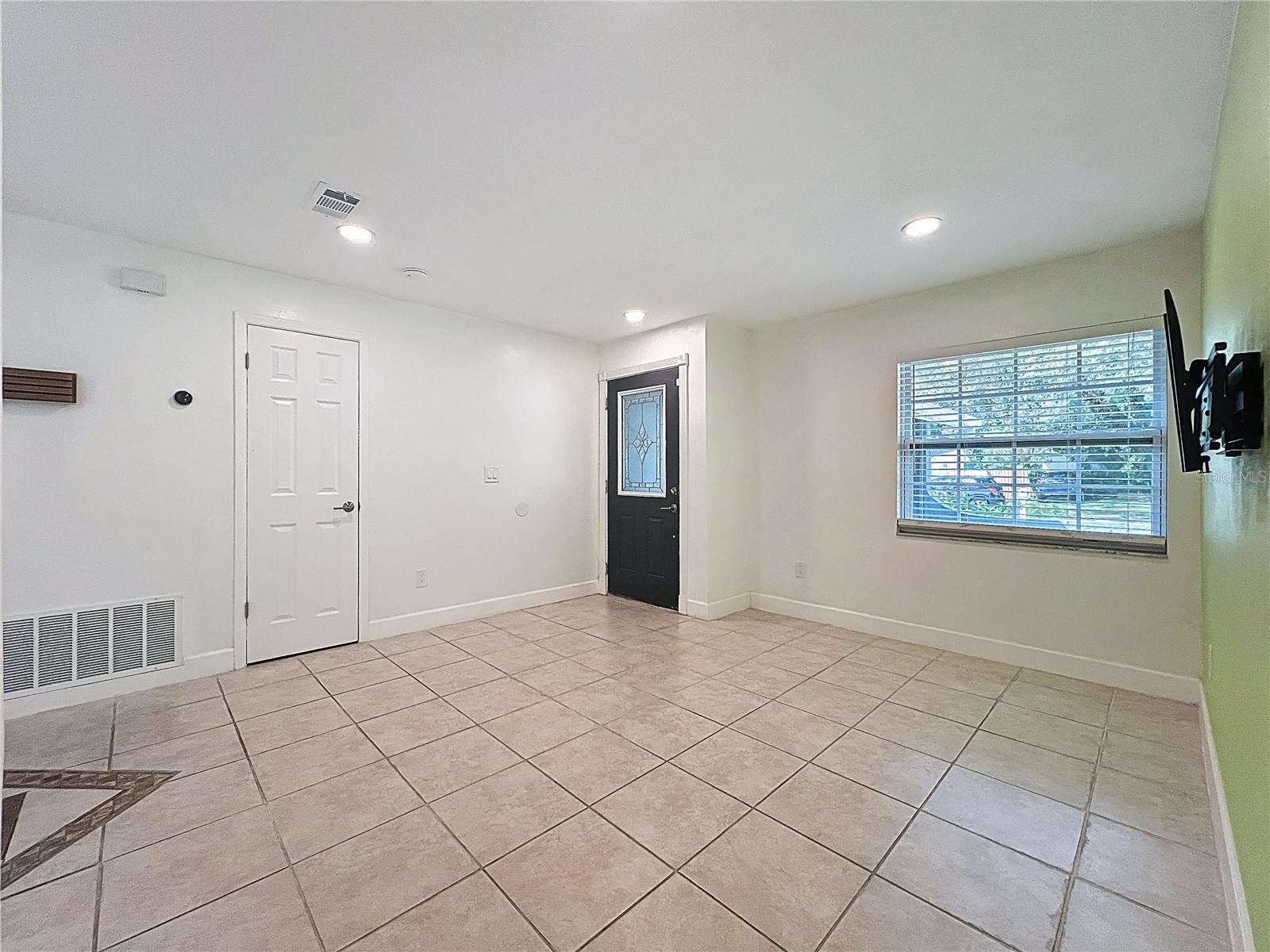 Image 10 of 48 For 865 Turtle Mound Drive