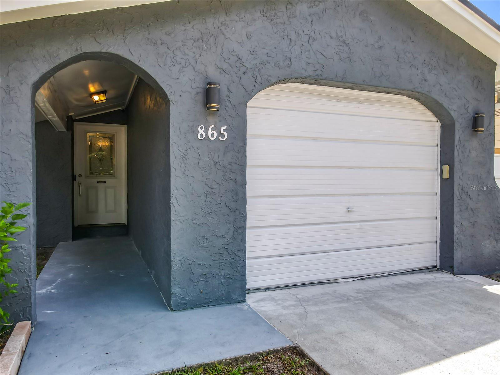 Image 4 of 48 For 865 Turtle Mound Drive