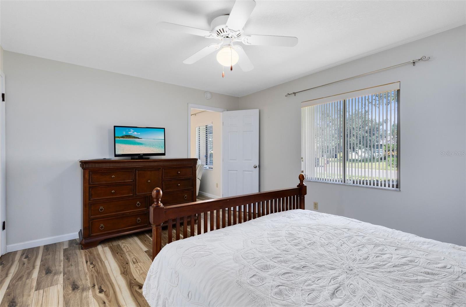 Image 13 of 29 For 1931 Aster Drive