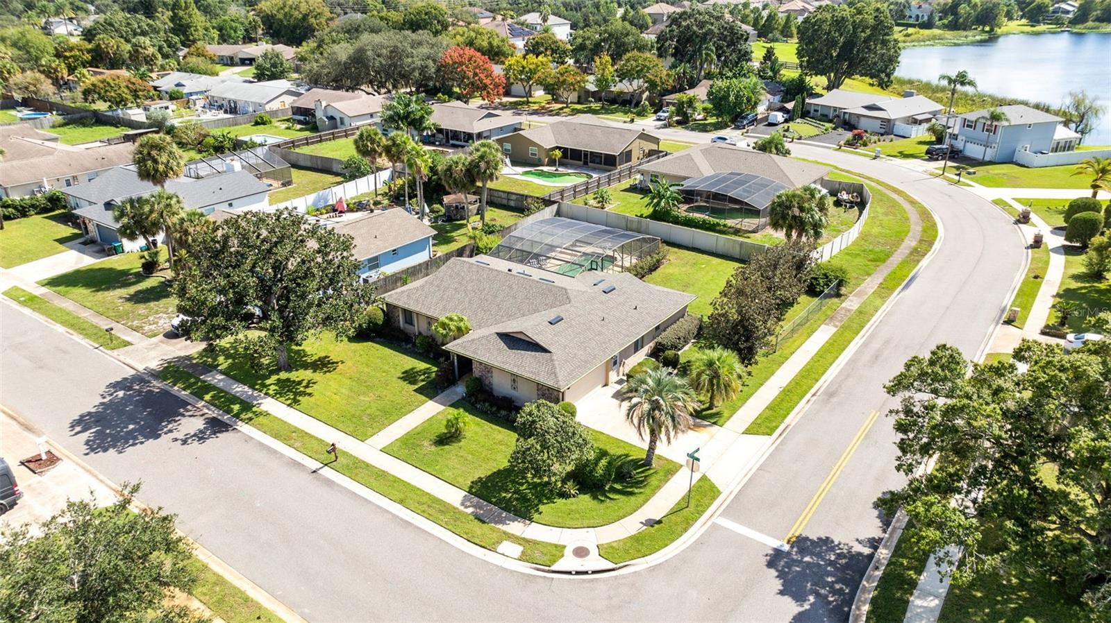 Image 25 of 29 For 1931 Aster Drive